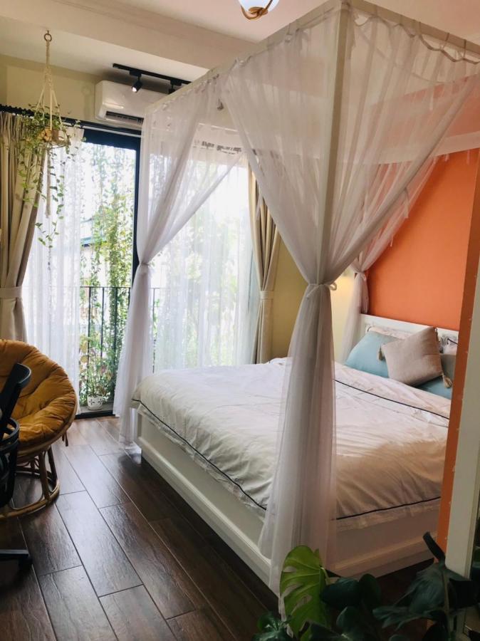 مبيت وإفطار هانوي Chez Madame Binh المظهر الخارجي الصورة