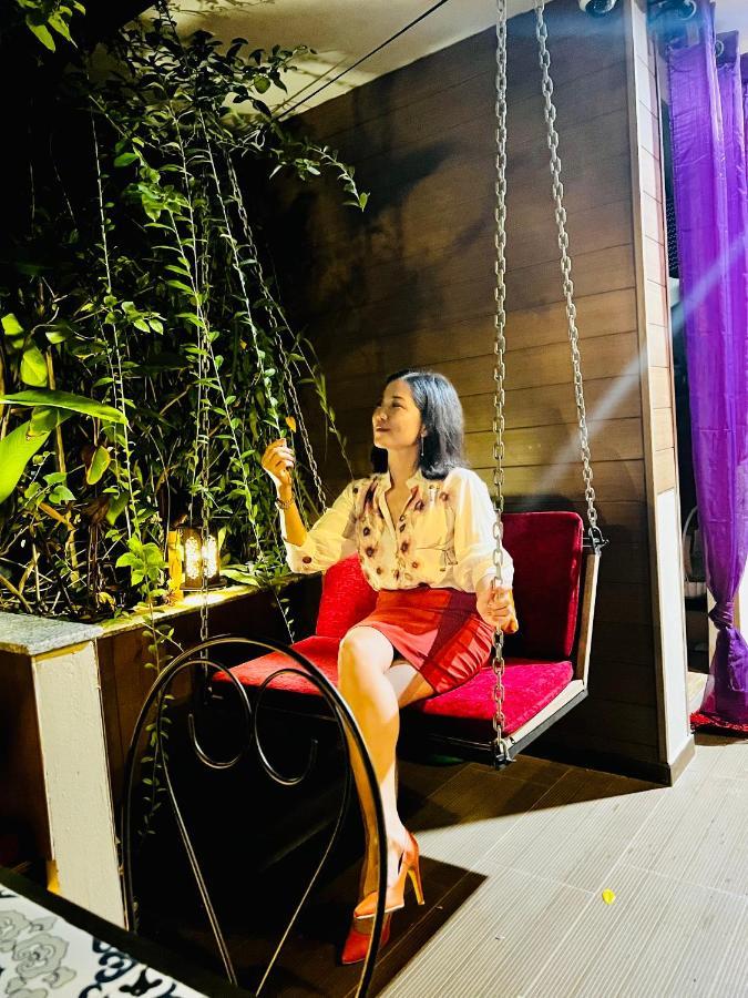 مبيت وإفطار هانوي Chez Madame Binh المظهر الخارجي الصورة